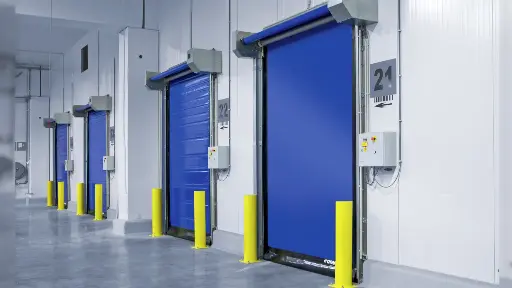 Thermally insulated high-speed door