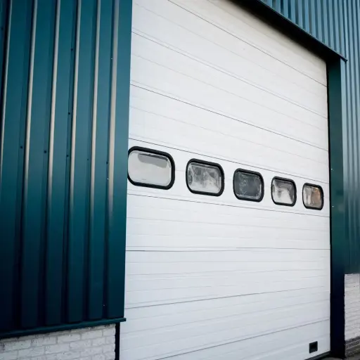 Thermally insulated sectional door