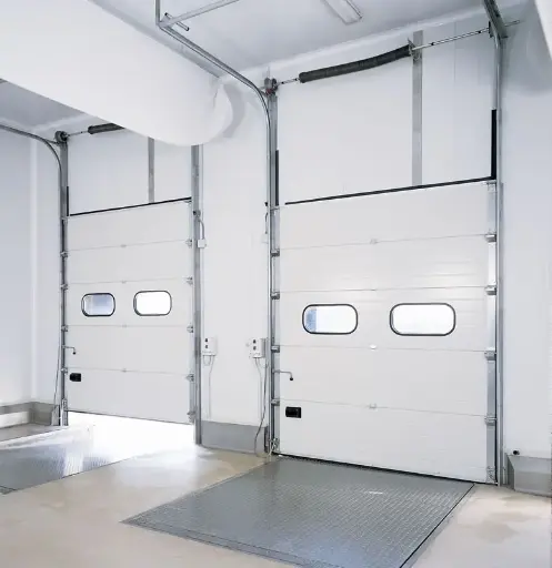 Wind-resistant / extreme weather-resistant sectional door